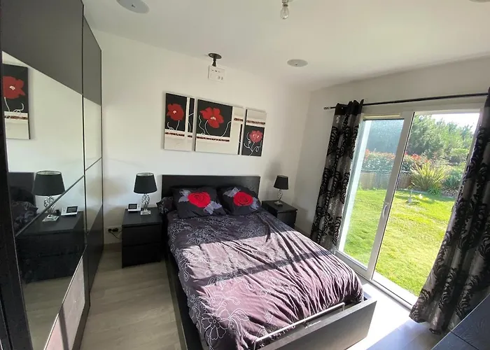 Belle Maison Avec Piscine Au Coeur Du Medoc * Saint-Laurent-de-Medoc